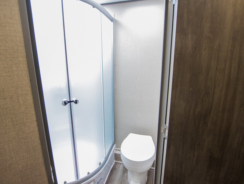 2023 Coachmen Catalina Legacy Edition 243RBS, $ 27,990