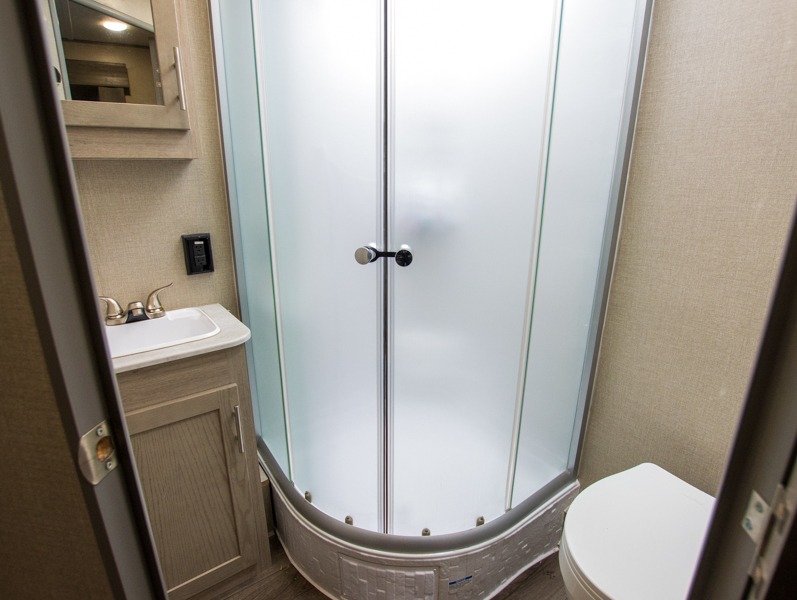 2023 Coachmen Catalina Legacy Edition 243RBS, $ 27,990