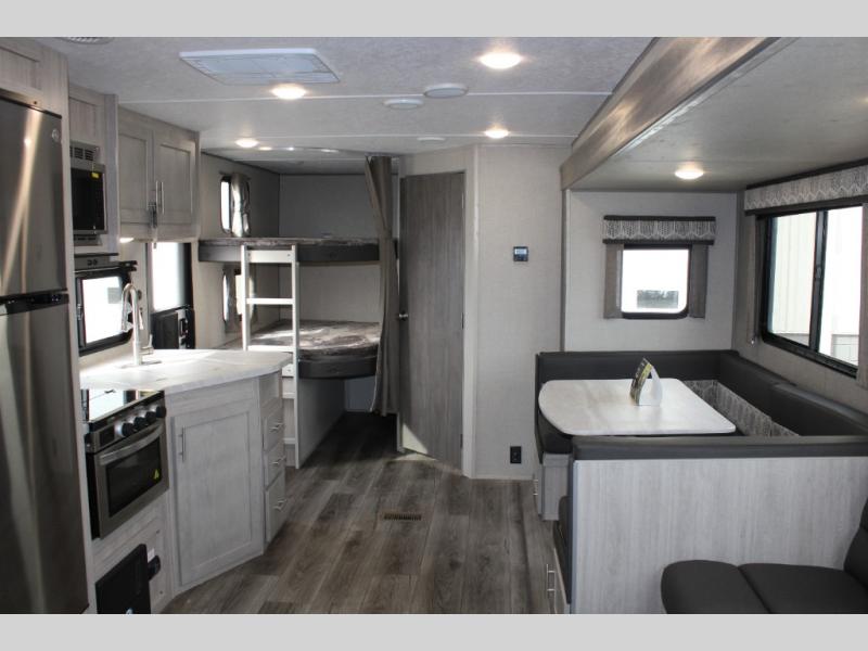 2023 Coachmen Catalina Legacy Edition 263BHSCK, $ 46,578