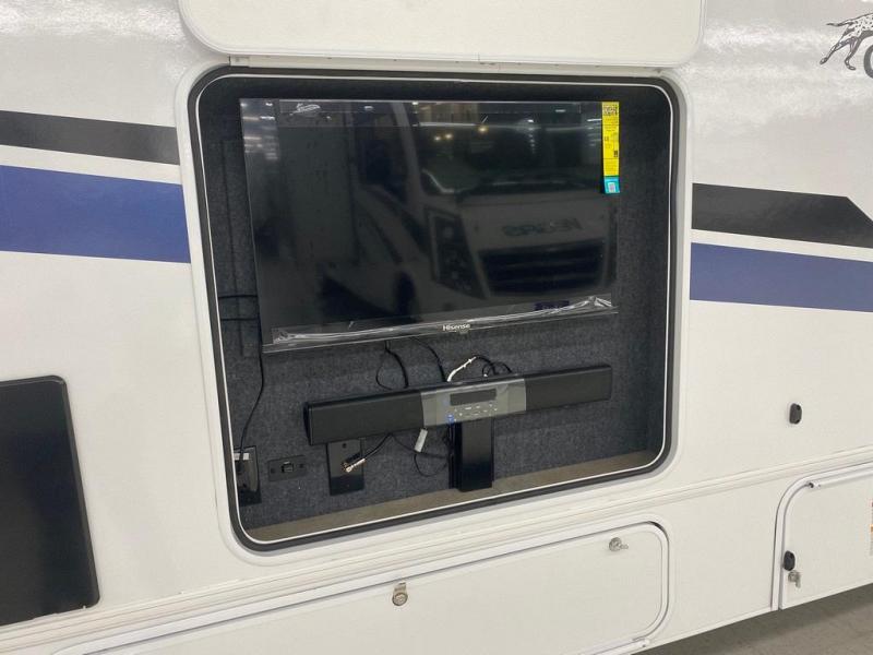 2023 Coachmen Freelander 31MB, $ 109,990