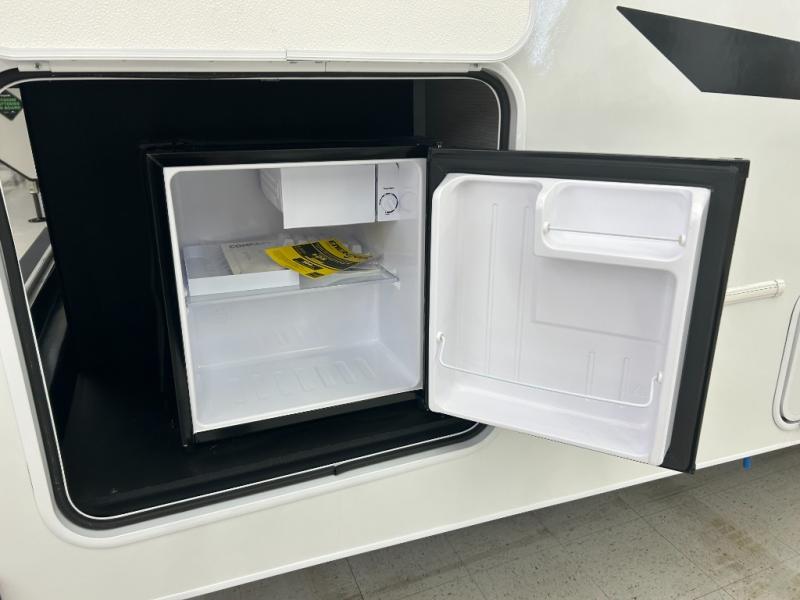 2023 Coachmen Freelander 31MB, $ 109,990