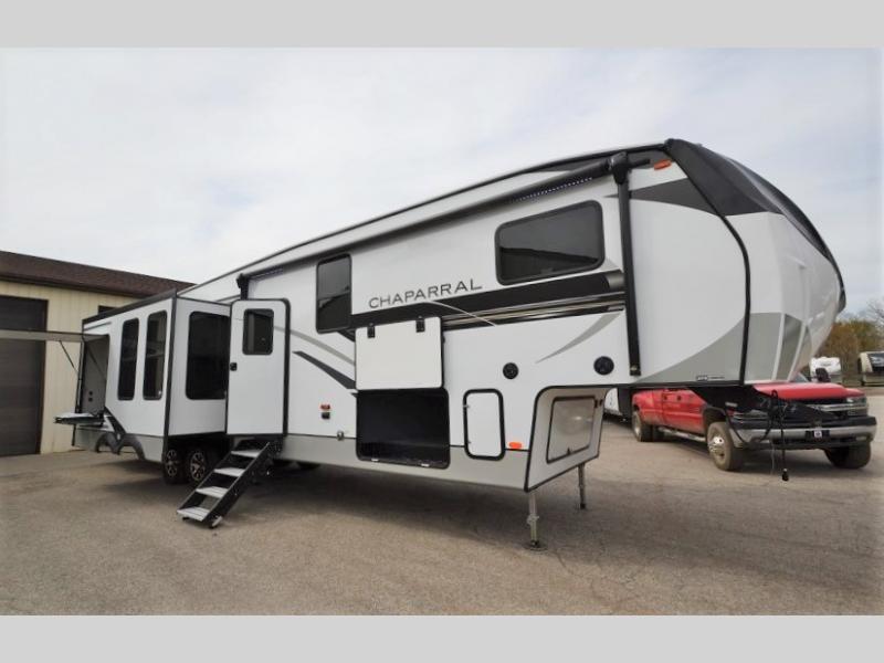 2022 Coachmen Chaparral 373MBRB, $ 69,990