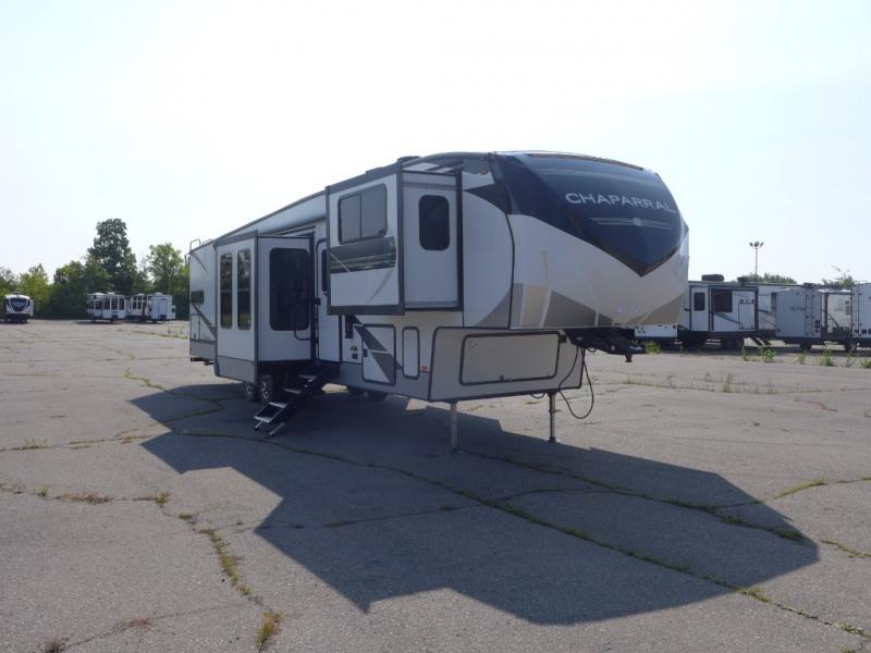 2022 Coachmen Chaparral 334FL, $ 69,990
