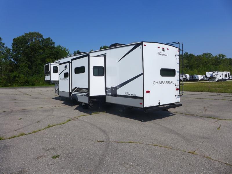 2022 Coachmen Chaparral 334FL, $ 69,990