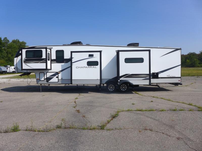 2022 Coachmen Chaparral 334FL, $ 69,990
