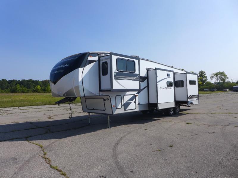 2022 Coachmen Chaparral 334FL, $ 69,990