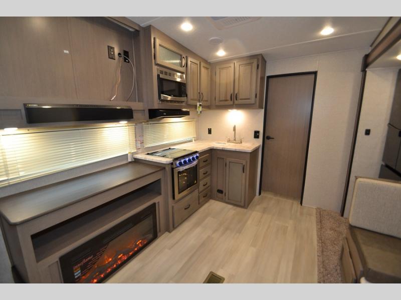 2022 Coachmen Chaparral Lite 274BH, $ 45,990