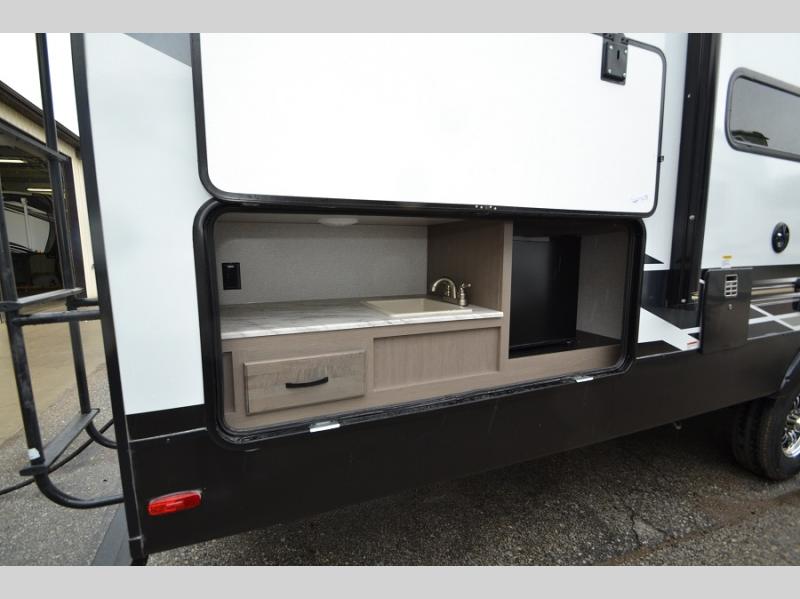 2022 Coachmen Chaparral Lite 274BH, $ 45,990