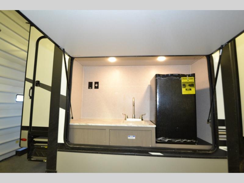 2022 Coachmen Chaparral 367BH, $ 67,990