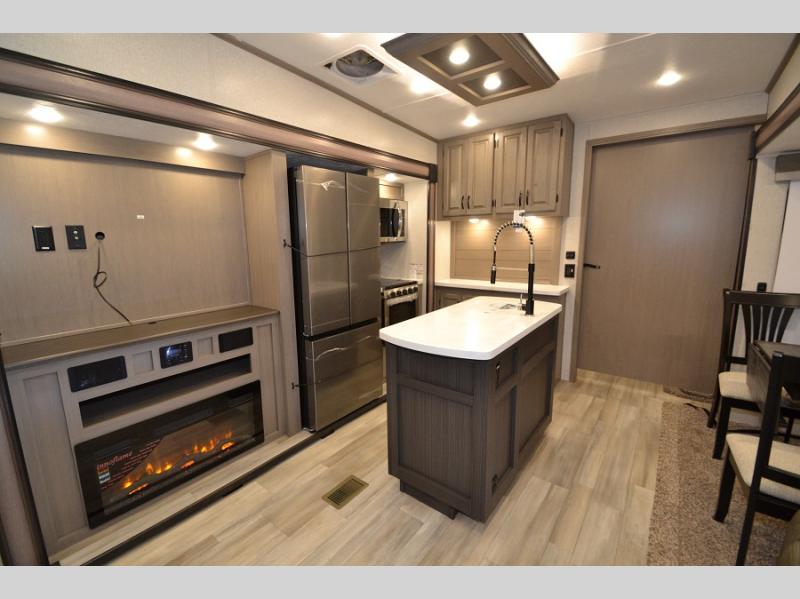 2022 Coachmen Chaparral 367BH, $ 67,990