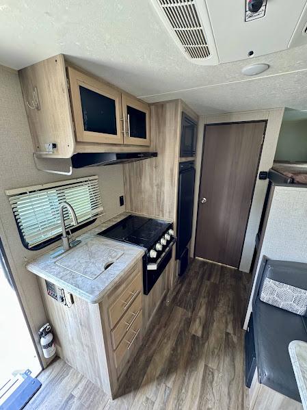 2021 Coachmen Catalina Expedition 192BH, $ 15,999