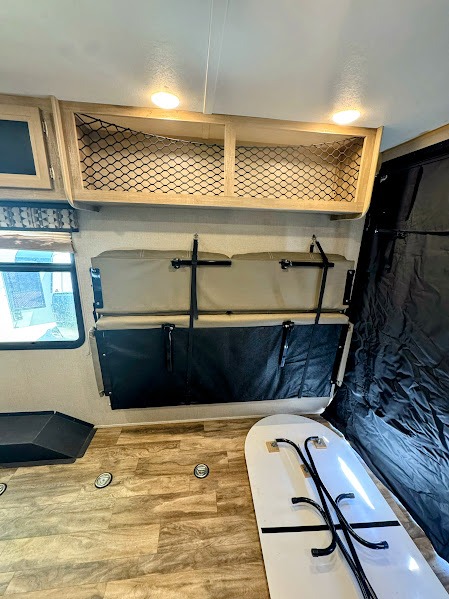 2020 Coachmen Catalina Trail Blazer 26TH, $ 18,999