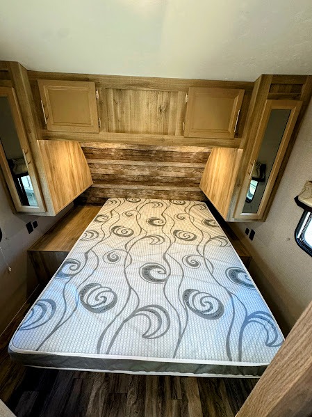 2020 Coachmen Catalina Trail Blazer 26TH, $ 18,999