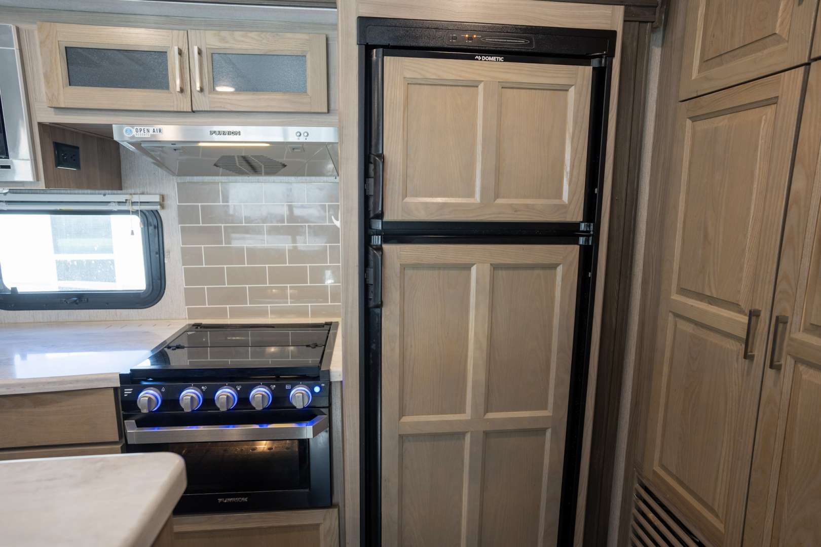 2020 Coachmen Freedom Express Liberty Edition 320B, $ 27,995