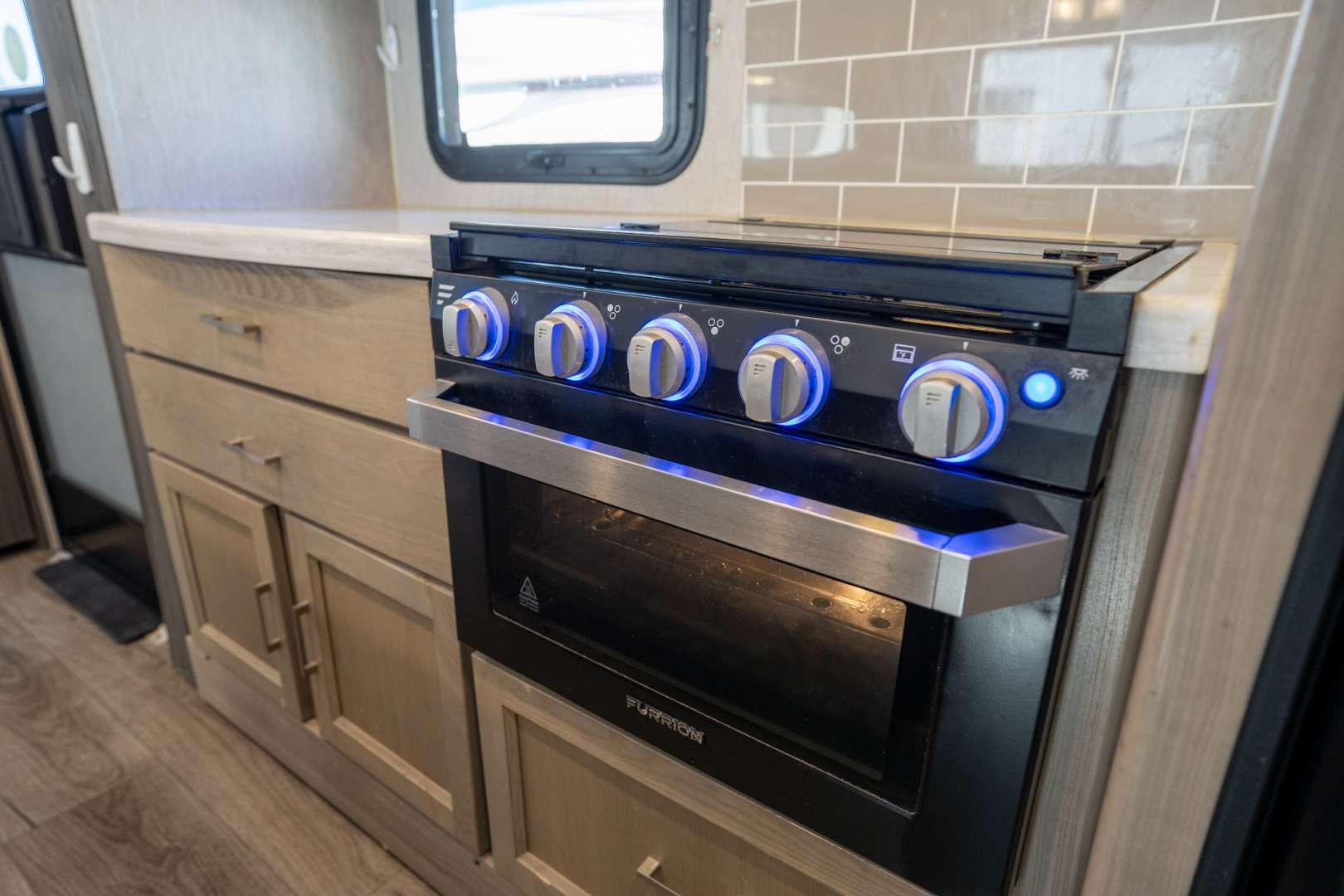 2020 Coachmen Freedom Express Liberty Edition 320B, $ 27,995