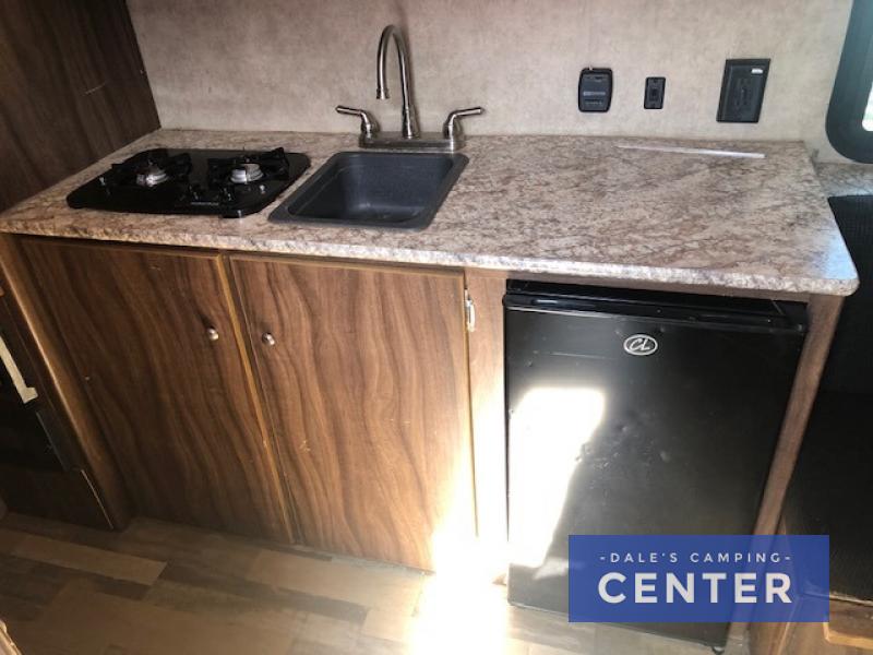 2018 Coachmen Clipper Cadet 16CBH, $ 6,999