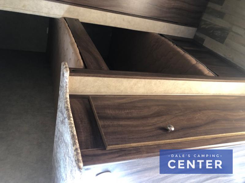 2018 Coachmen Clipper Cadet 16CBH, $ 6,999