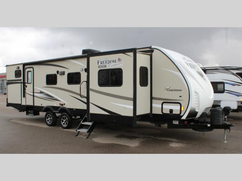 2017 Coachmen Freedom Express Liberty Edition 321F, $ 0