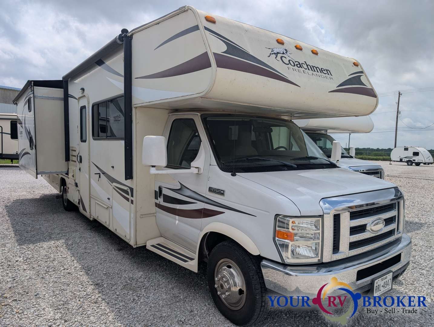 2015 Coachmen Freelander Ford E-450 32BH, $ 49,900