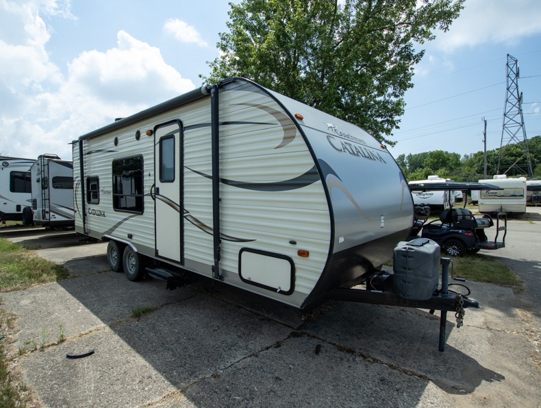 2015 Coachmen Catalina 213BH, $ 0