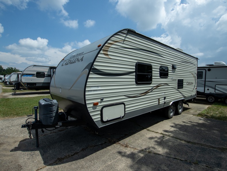 2015 Coachmen Catalina 213BH, $ 0