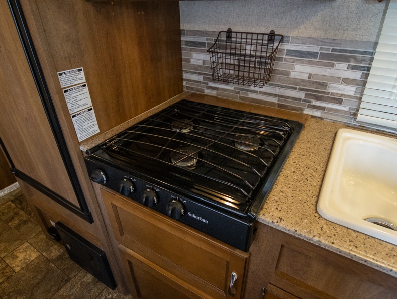 2015 Coachmen Catalina 213BH, $ 0