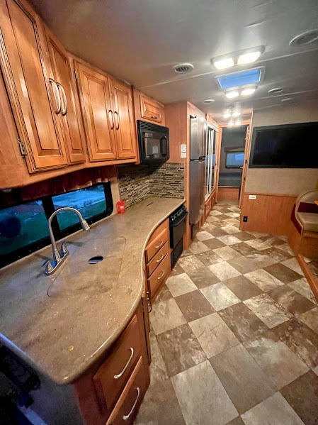 2014 Coachmen Mirada 32UD, $ 38,500