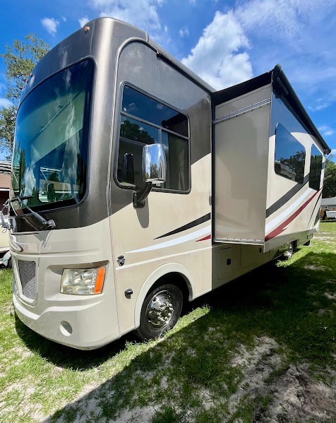 2014 Coachmen Mirada 32UD, $ 38,500