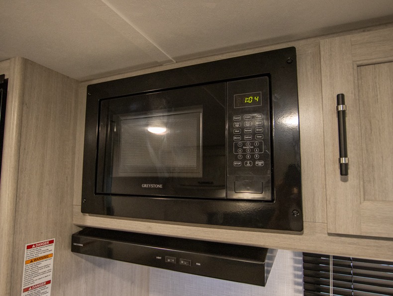 2026 CrossRoads Sunset Trail 17RBS, $ 0