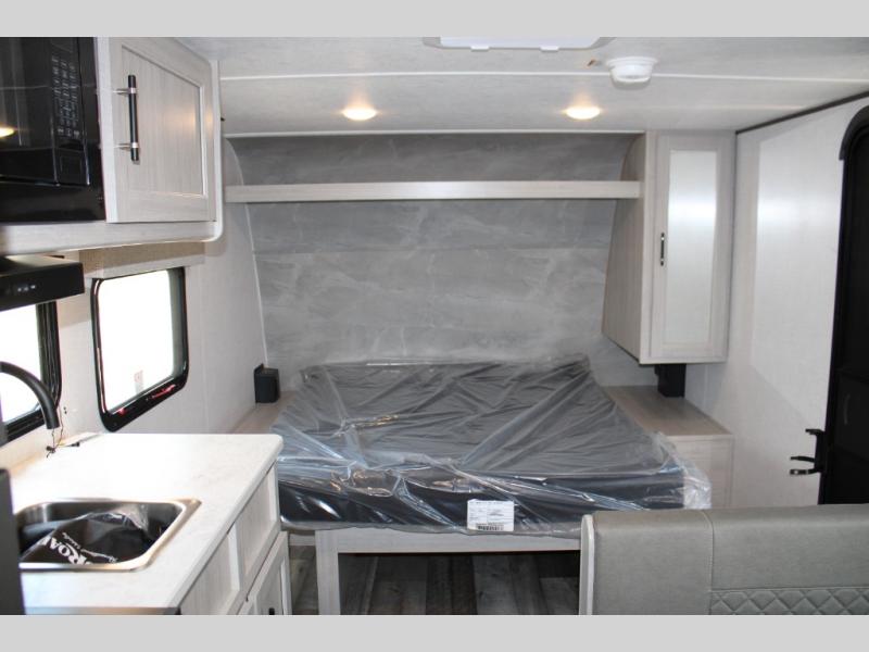 2026 CrossRoads Sunset Trail 17RBS, $ 16,990