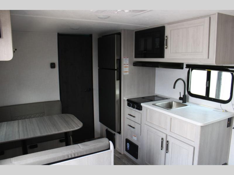 2026 CrossRoads Sunset Trail 17RBS, $ 0