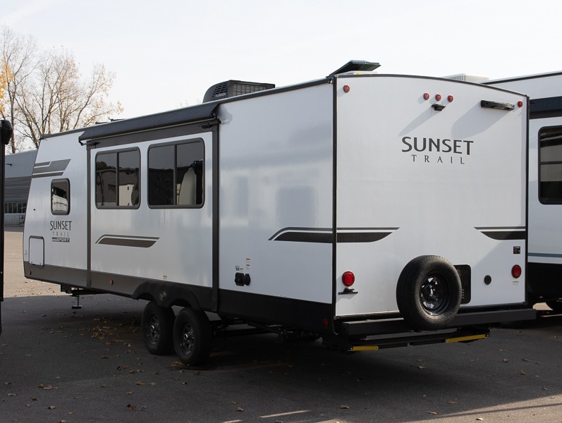 2025 CrossRoads Sunset Trail SS27BHS, $ 46,621
