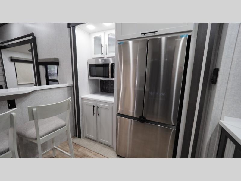 2025 CrossRoads Hampton HP388FKL, $ 104,305