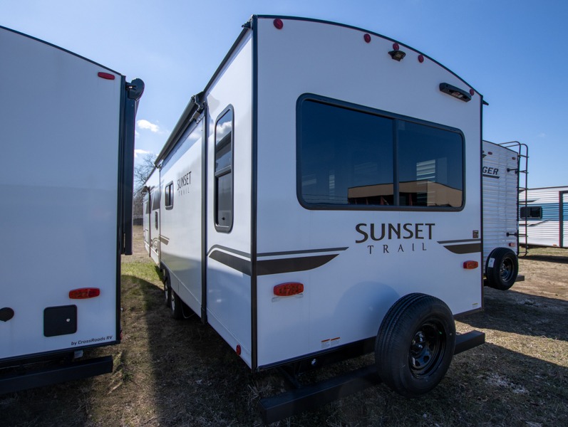 2025 CrossRoads Sunset Trail Super Lite SS330SI, $ 64,309