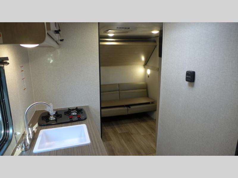 2025 CrossRoads Zinger Lite ZR18QB, $ 0