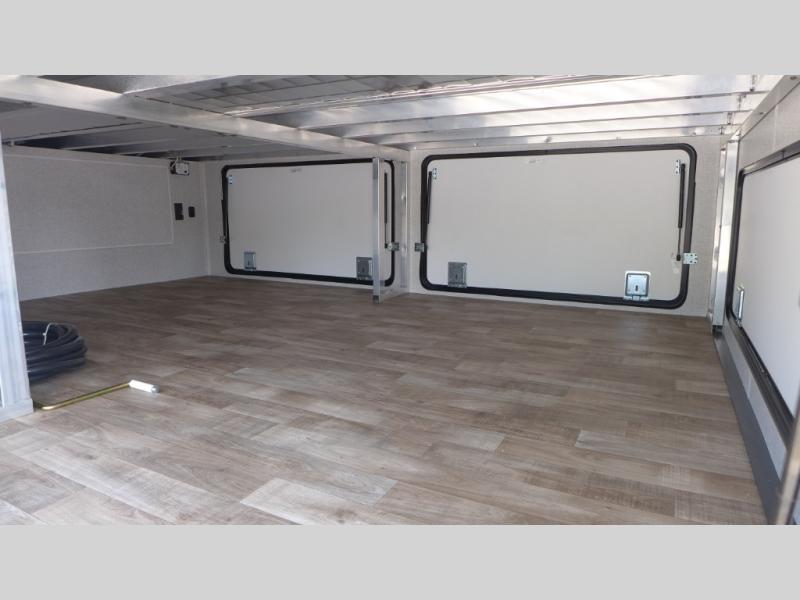 2025 CrossRoads Hampton HP395BAM, $ 108,875