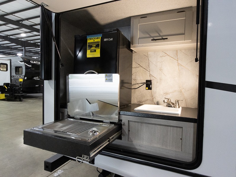 2024 CrossRoads Sunset Trail Super Lite SS253RB, $ 55,597