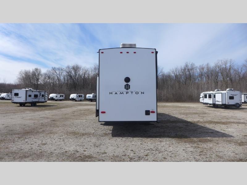 2024 CrossRoads Hampton HP390PVL, $ 104,082