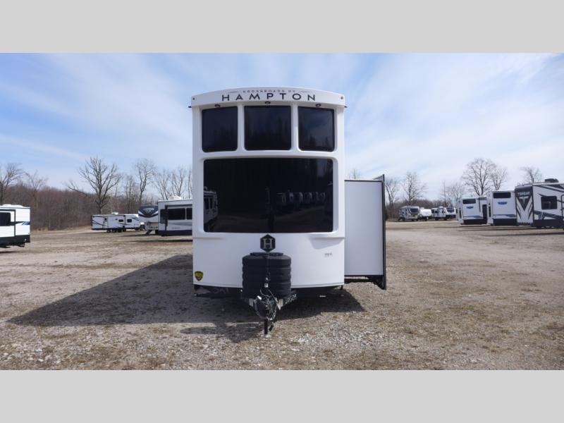 2024 CrossRoads Hampton HP390PVL, $ 104,082