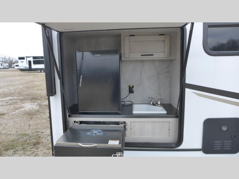 2024 CrossRoads Sunset Trail Super Lite SS253RB, $ 49,830