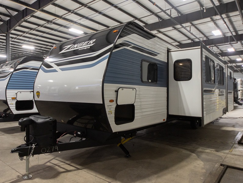 2023 CrossRoads Zinger ZR328SB, $ 34,990