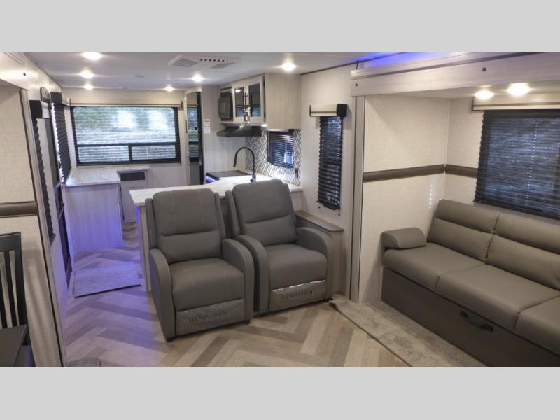 2023 CrossRoads Zinger ZR341RK, $ 58,814