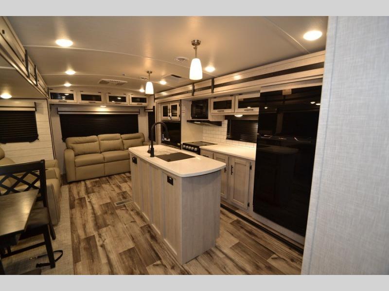 2023 CrossRoads Sunset Trail Super Lite SS330SI, $ 69,903