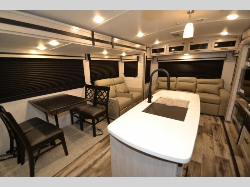 2023 CrossRoads Sunset Trail Super Lite SS330SI, $ 69,903