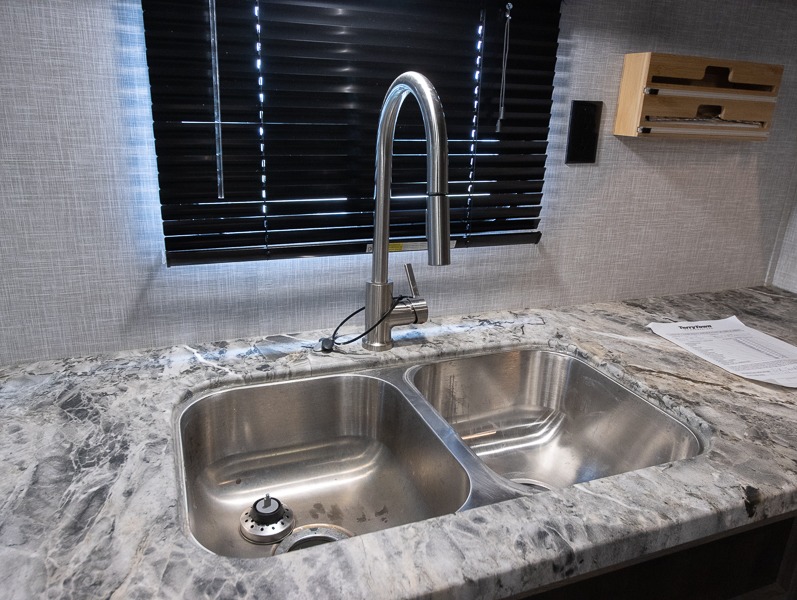 2022 CrossRoads Zinger ZR280RK, $ 0