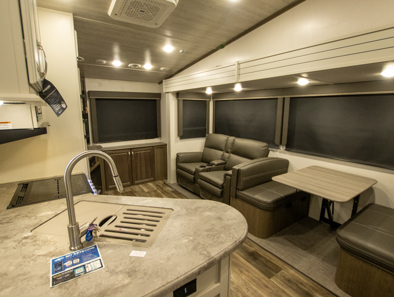 2023 Keystone Cougar Half-Ton 25RES, $ 42,999