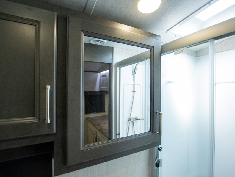 2024 Keystone Cougar Half-Ton (Travel Trailer - Ea, $ 32,995