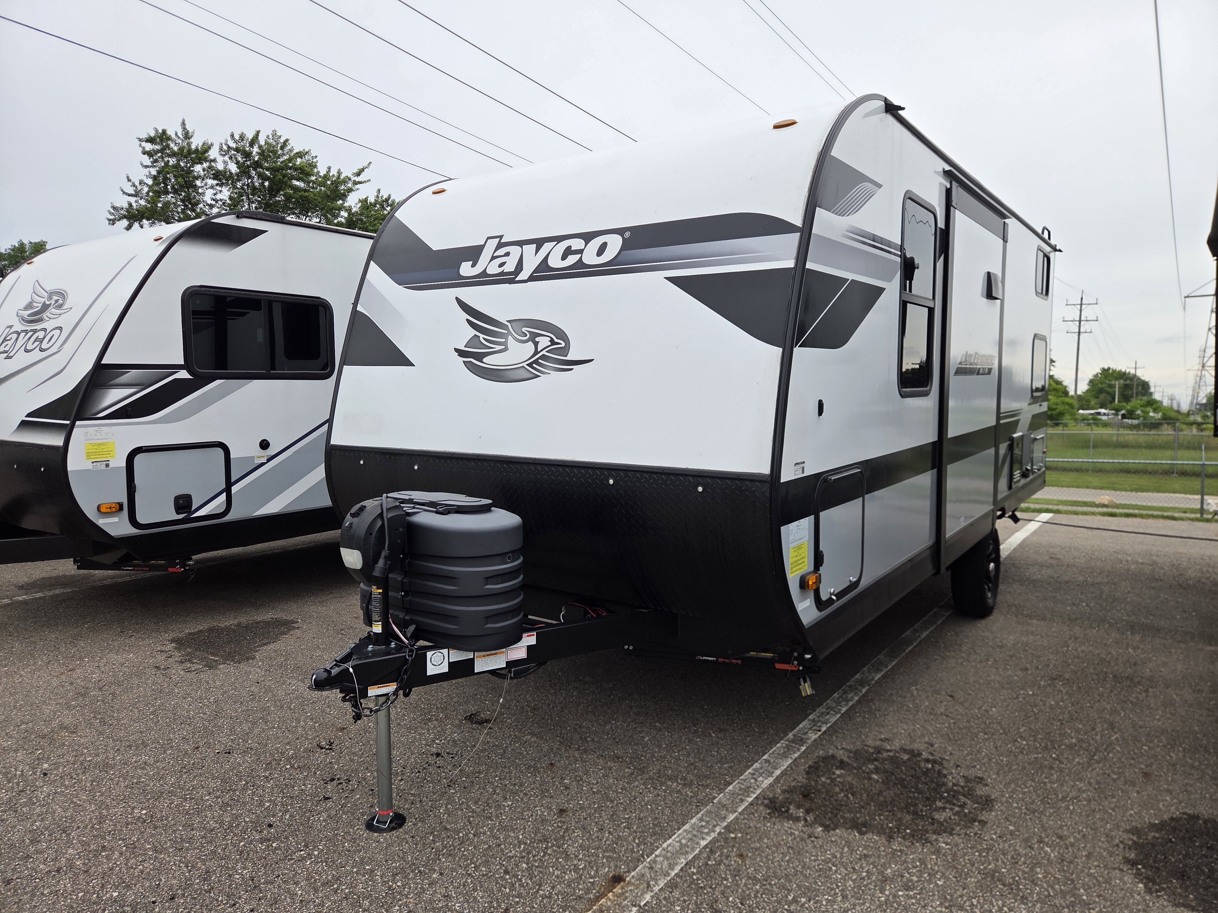 2025 Jayco Jay Feather Air 18MBH, $ 23,999