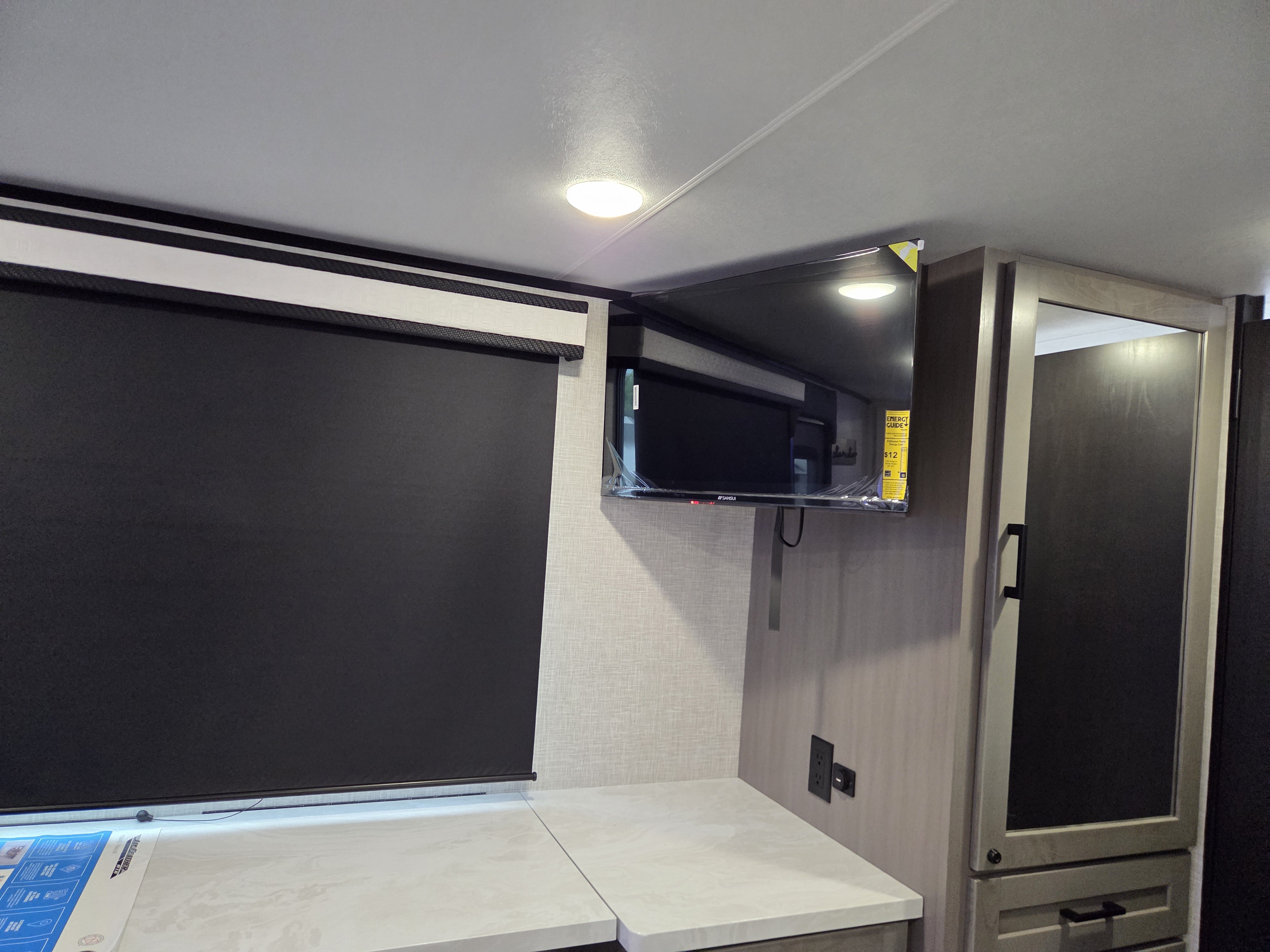 2025 Jayco Jay Feather Air 18MBH, $ 23,999