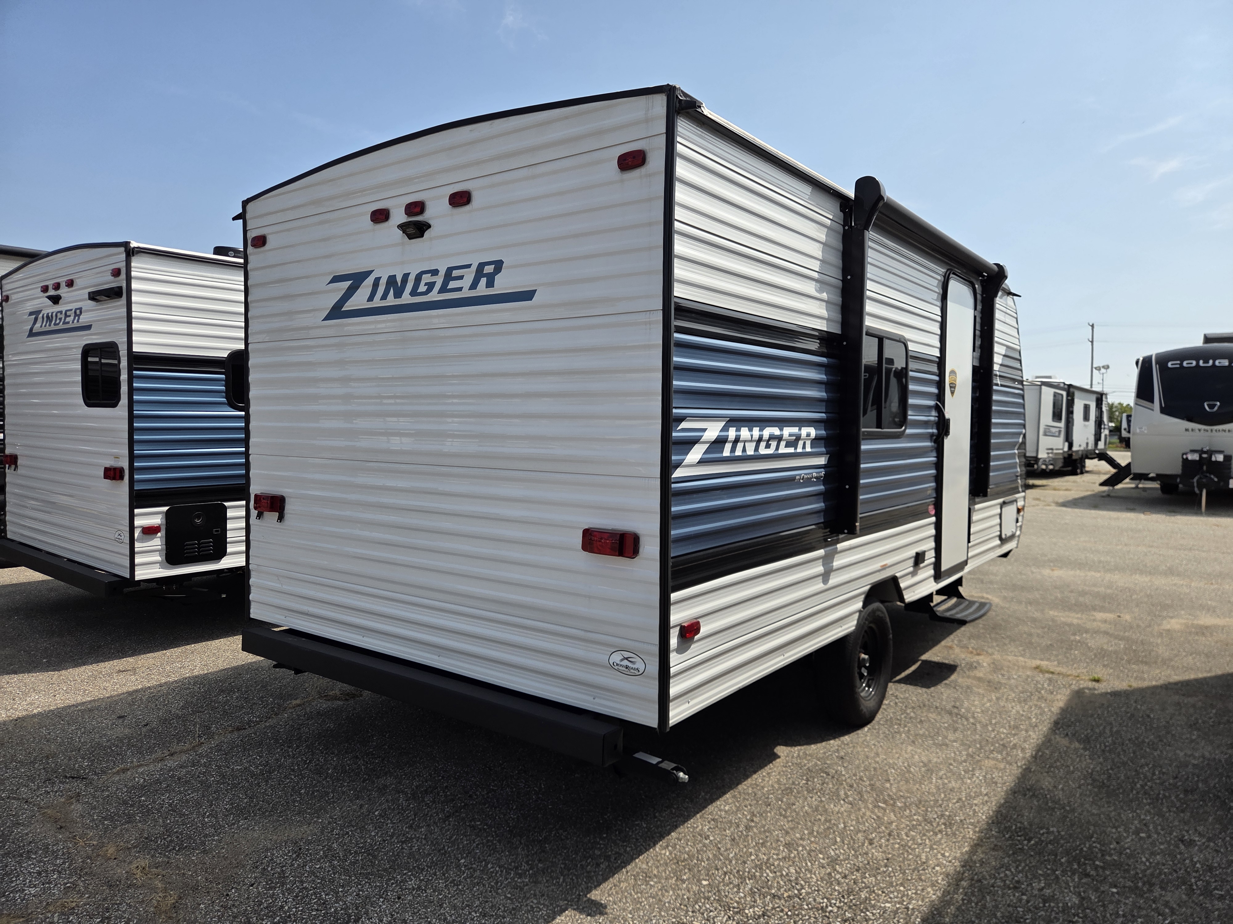2025 CrossRoads Zinger Lite ZR18RB, $ 12,995